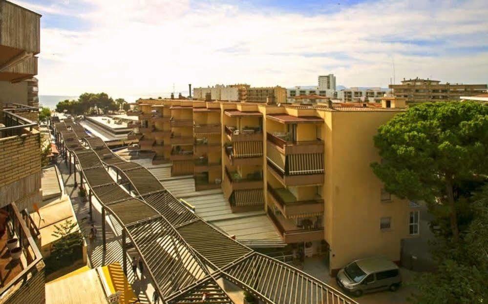 Apartamentos Bahia Dorada ซาลอว์ ภายนอก รูปภาพ